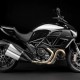images_ducati-diavel-amg-special-edition
