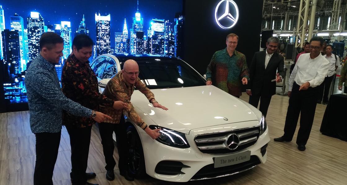 Mercedes-Benz Merakit The New E-Class Secara Lokal