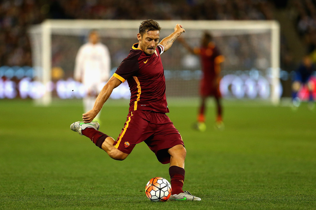 5 Bukti Francesco Totti adalah pesepakbola hebat dunia