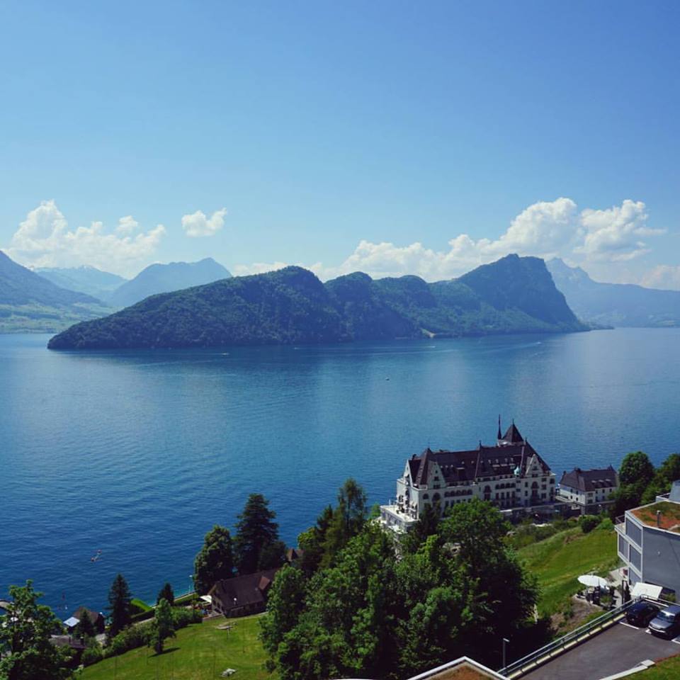 Berwisata alam dalam 24 jam di Swiss