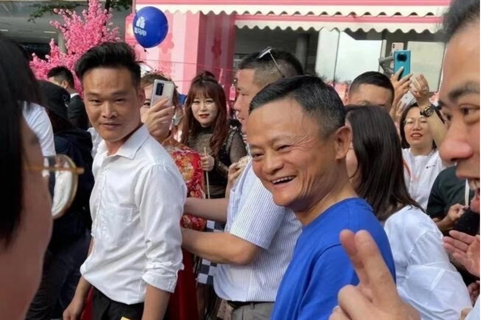 Jack Ma Muncul Di Hadapan Publik Saham Alibaba Naik 