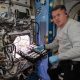 Astronaut NASA Tanam Cabai Di Stasiun Luar Angkasa