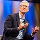 Jabat CEO Apple Selama 10 Tahun, Tim Cook Diberi Bonus Rp 10 Triliun