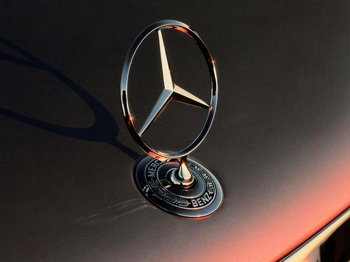 Airbag Takata Bermasalah, Mercedes-Benz Indonesia Umumkan Recall untuk Model Tertentu