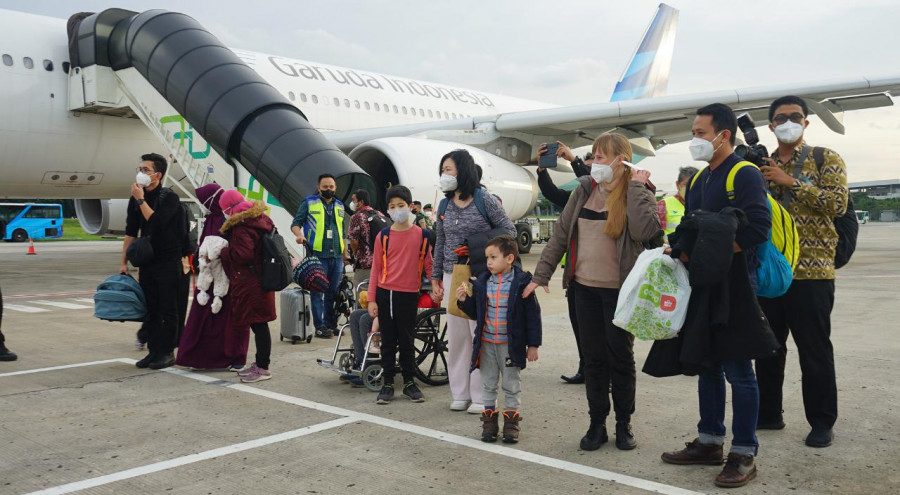 80 WNI Berhasil Dievakuasi dari Ukraina