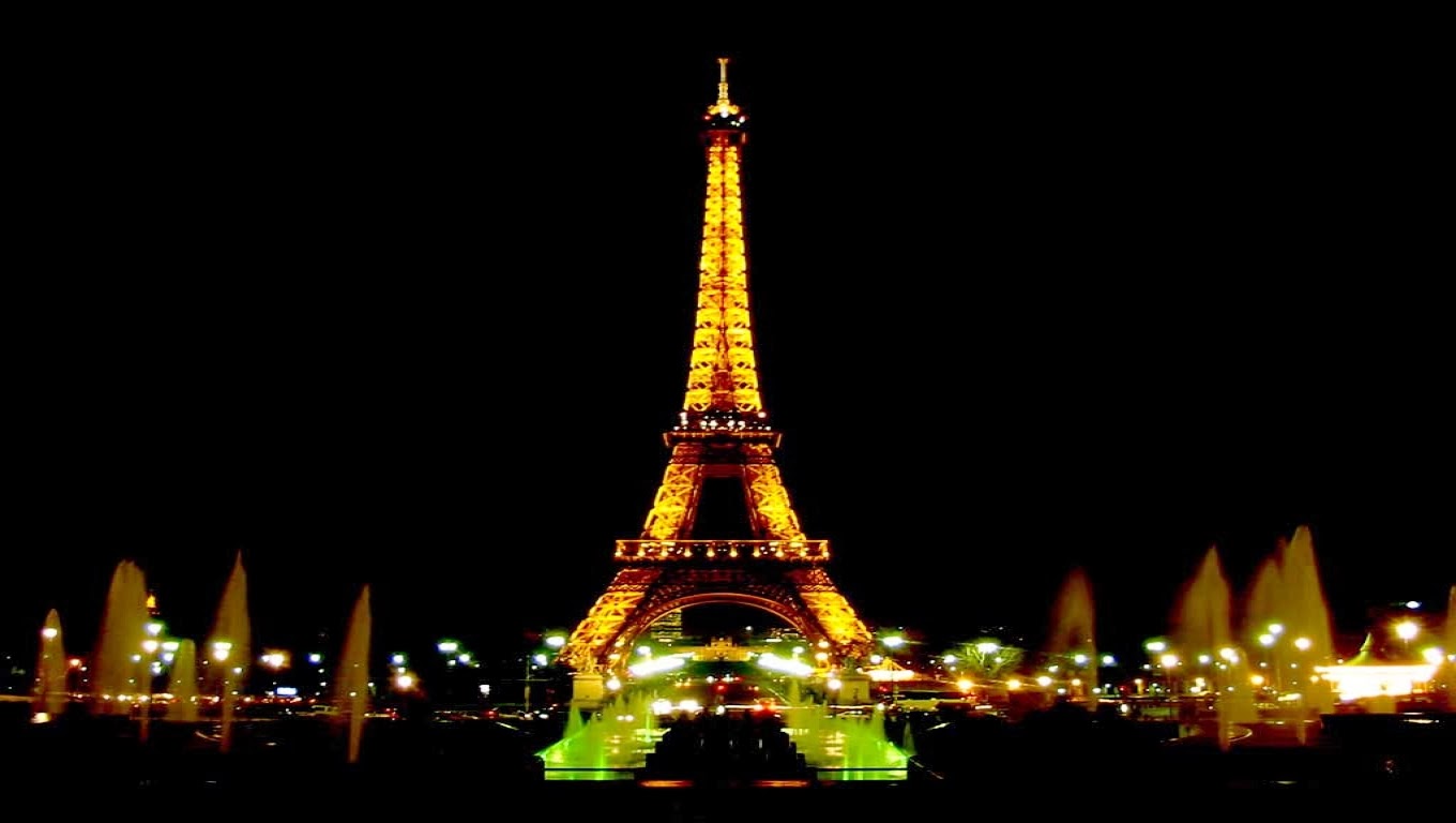 Ini Penjelasannya Tentang Larangan Foto Menara Eiffel di Malam Hari 