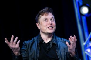 Siapkan Rp 667 Triliun, Elon Musk Akan Menjajaki Tender Saham Twitter