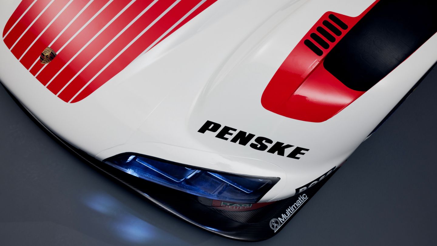 Melihat Mobil Balap Hybrid Terbaru Dari Porsche dan Penske