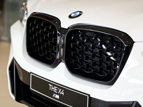 New BMW X4 Diperkenalkan di Indonesia, Segini Harganya!
