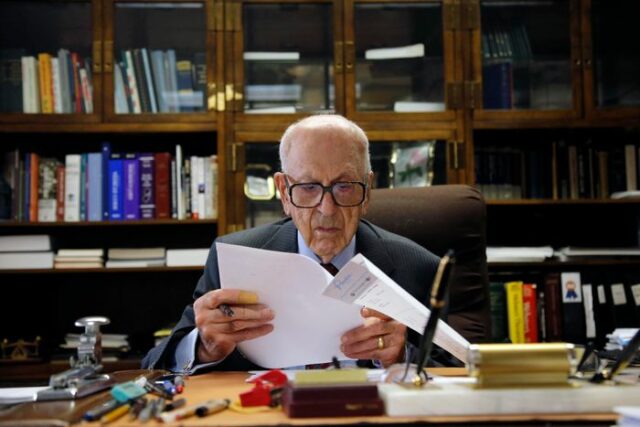 George Joseph Jadi Orang Kaya Paling Tua di Dunia Berusia 101 Tahun