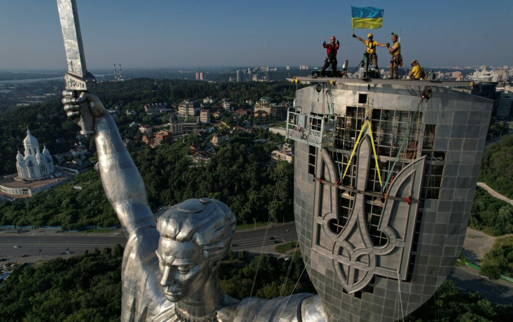 Imbas Invasi Rusia, Ukraina Ganti Simbol Motherland Monument